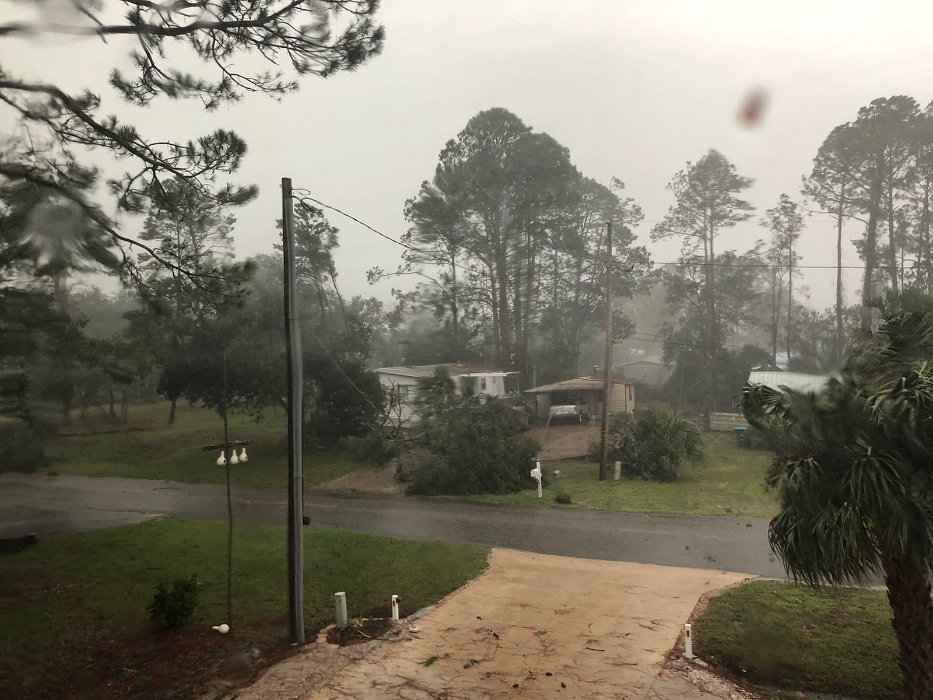 001-Before hurricane arrives - from across Bay St.jpg